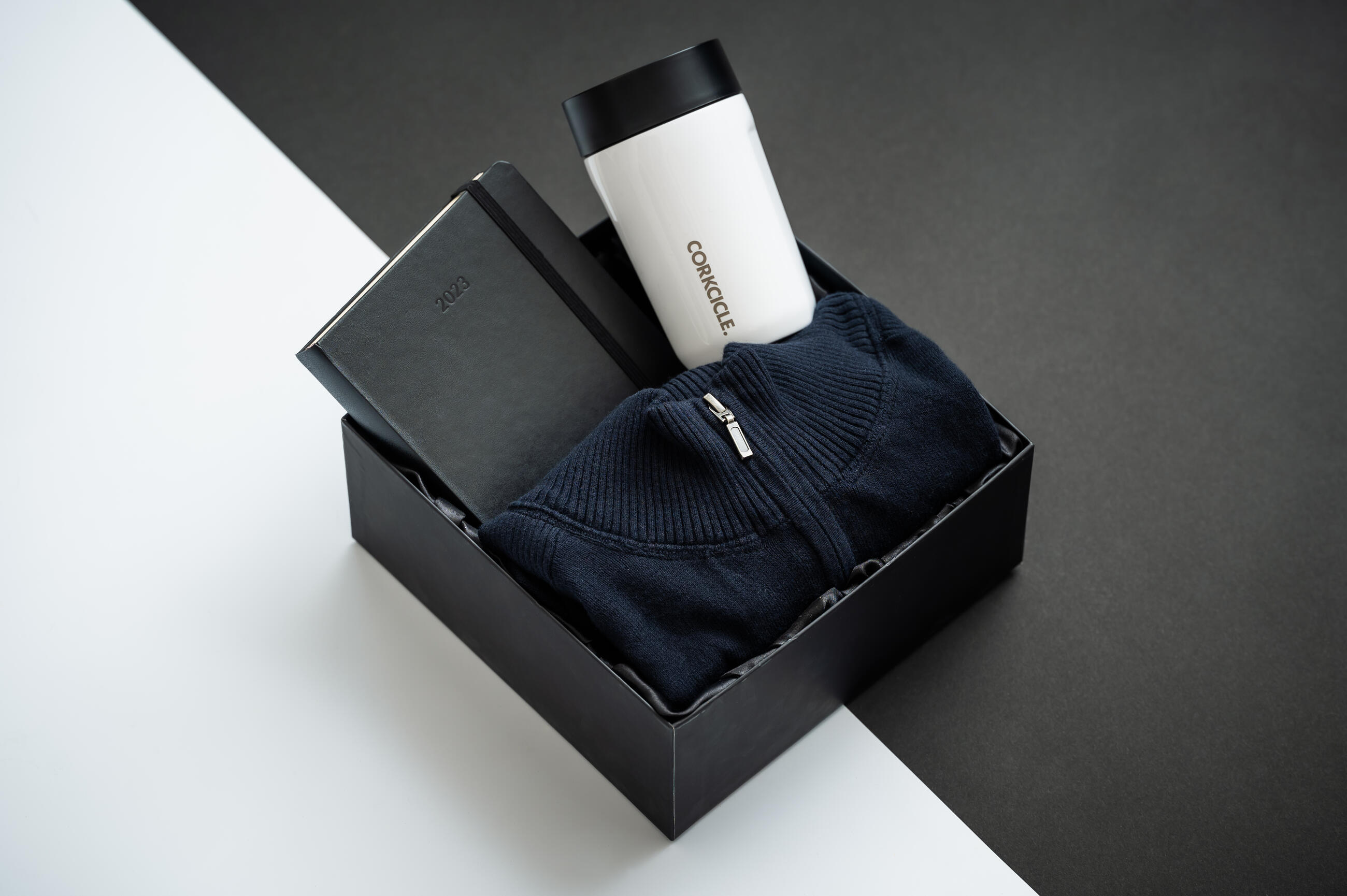 Holiday Countdown: Top 3 Tips for Corporate Gifting