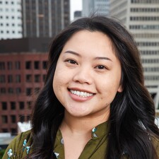 <p>Employees are a company’s greatest advocates, and the right swag strengthens their emotional connections to the brand, culture, and team. Thoughtfully chosen products that align with your brand values amplify and reinforce your corporate messaging.</p>